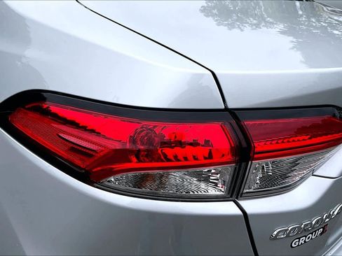 Certified 2025 Toyota Corolla LE FWD image 26