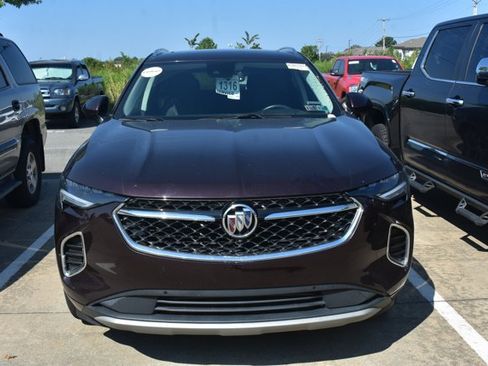 Used 2021 Buick Envision Avenir FWD image 2