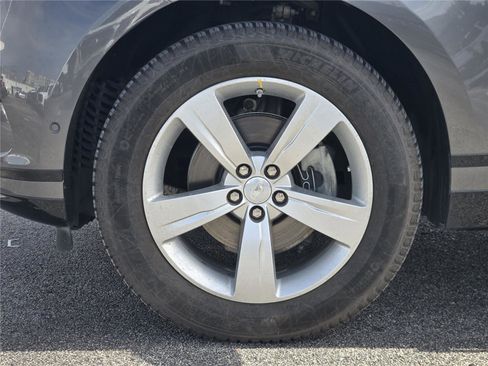 Used 2019 Land Rover Range Rover Velar S AWD/4WD image 11