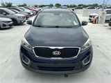 Used 2017 Kia Sorento LX image 2
