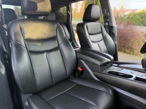 Used 2022 Nissan Murano SV image 15