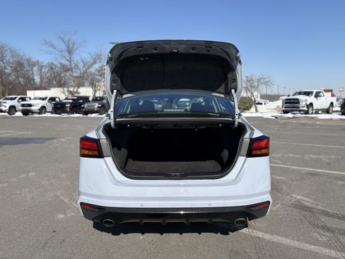 Used 2024 Nissan Altima 2.5 SR image 7