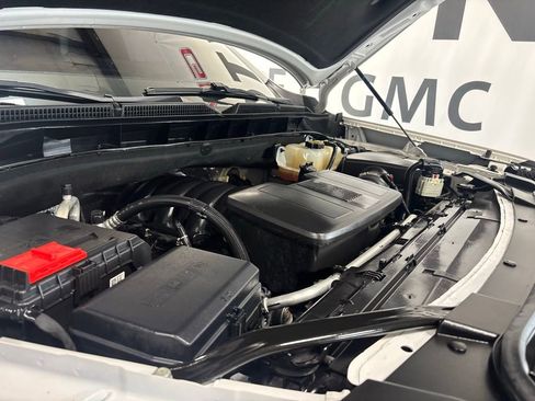 Used 2023 GMC Yukon XL Denali Ultimate image 12