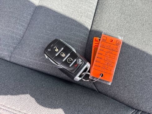 Used 2022 RAM 1500 Big Horn AWD/4WD image 26