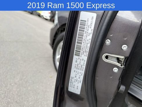 Used 2019 RAM 1500 Express w/ Express Value Package AWD/4WD image 31