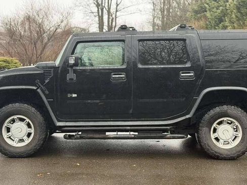 Used 2003 HUMMER H2 w/ Preferred Equipment Group image 4