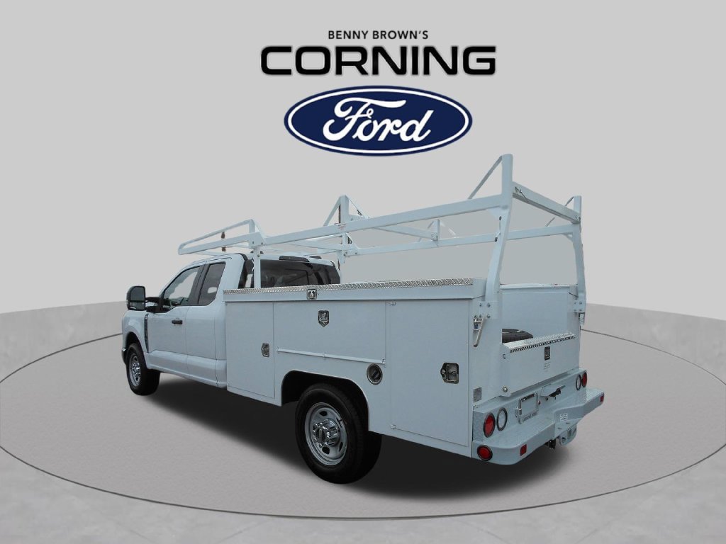 New 2026 Ford F350 XL w/ XL Chrome Package RWD image 8