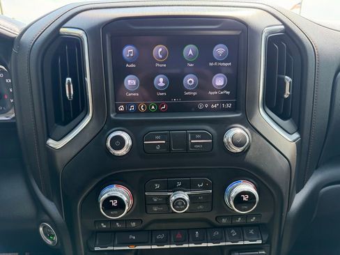 Used 2022 GMC Sierra 3500 AT4 w/ AT4 Preferred Package AWD/4WD image 37