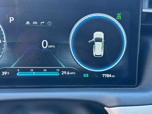 Used 2024 Hyundai Tucson Limited image 30