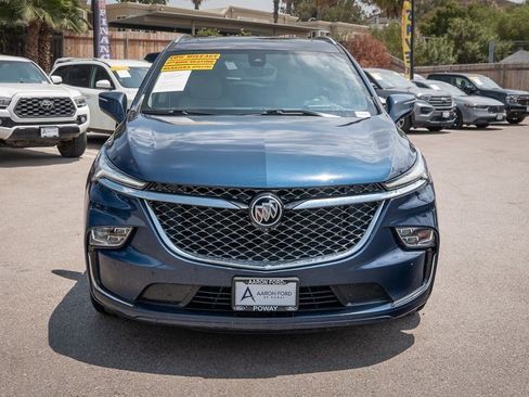 Used 2022 Buick Enclave Avenir w/ Avenir Technology Package AWD/4WD image 3