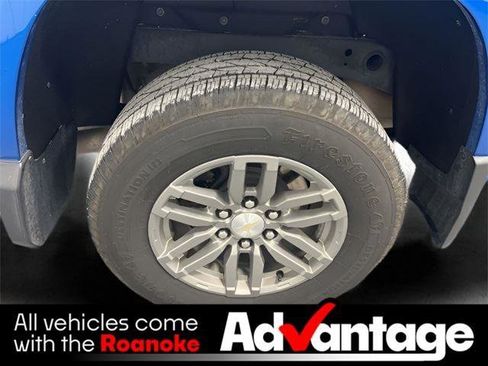 Used 2023 Chevrolet Colorado LT w/ LT Convenience Package II image 27