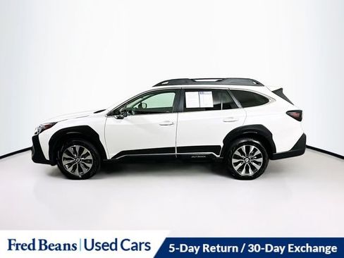 Used 2025 Subaru Outback Limited image 4