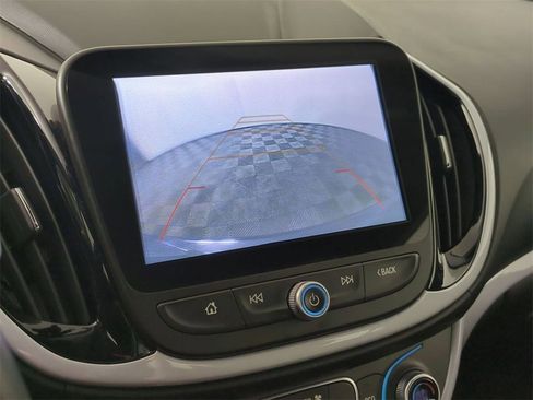 Certified 2018 Chevrolet Volt LT w/ Comfort Package image 14