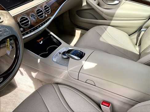 Used 2015 Mercedes-Benz S 550 4MATIC Sedan w/ Premium 1 Package image 13