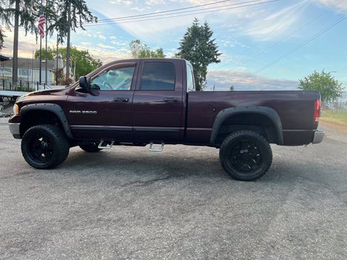 Used 2005 Dodge Ram 2500 Truck SLT w/ Trailer Tow Group AWD/4WD image 8
