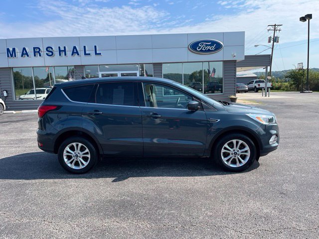 Used 2019 Ford Escape SE FWD image 33