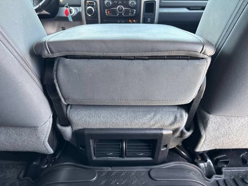 Used 2016 RAM 1500 Big Horn RWD image 23