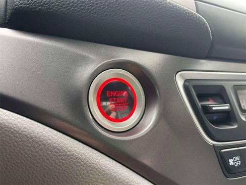 Certified 2019 Honda Ridgeline RTL image 32