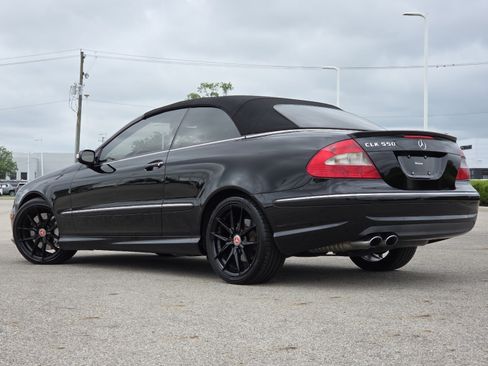 Used 2009 Mercedes-Benz CLK 550 Cabriolet image 12