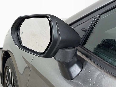 Used 2026 Toyota Camry SE FWD image 28