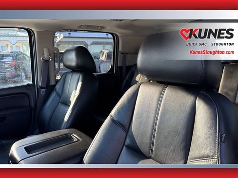 Used 2014 GMC Yukon XL SLT w/ SLT-2 Equipment Package image 23
