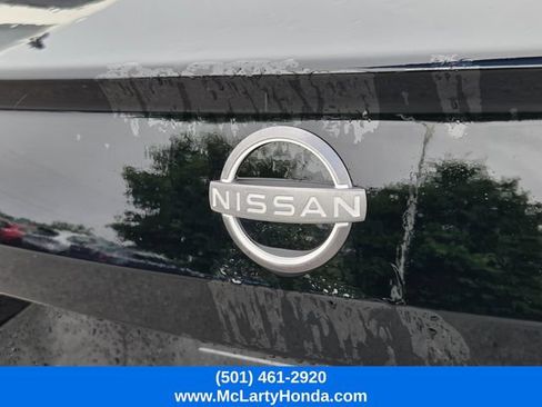 Used 2025 Nissan Altima 2.5 SV FWD image 8