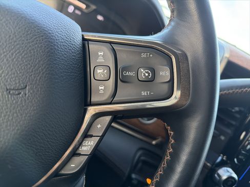 Used 2023 RAM 3500 Limited image 16