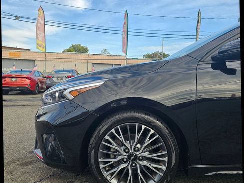 Used 2023 Kia Forte GT-Line FWD image 6
