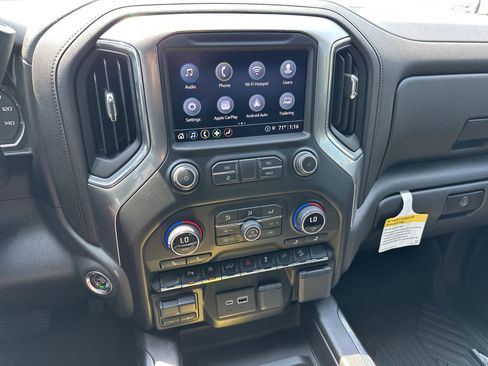 Used 2021 Chevrolet Silverado 1500 LT Trail Boss w/ Convenience Package II image 22