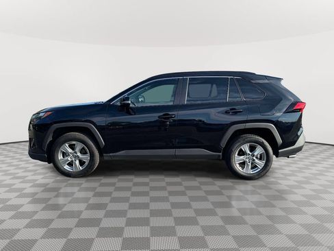 Used 2024 Toyota RAV4 XLE AWD/4WD image 4