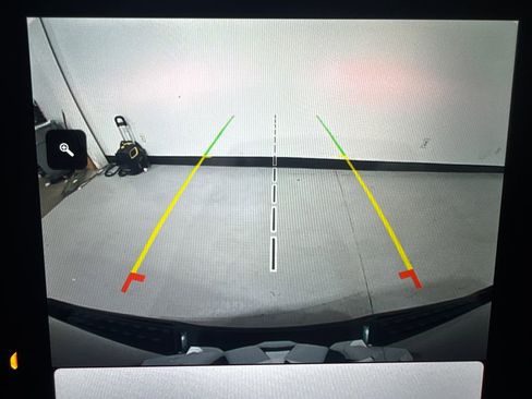 Used 2022 RAM 1500 Limited w/ Body-Colour Bumper Group image 9