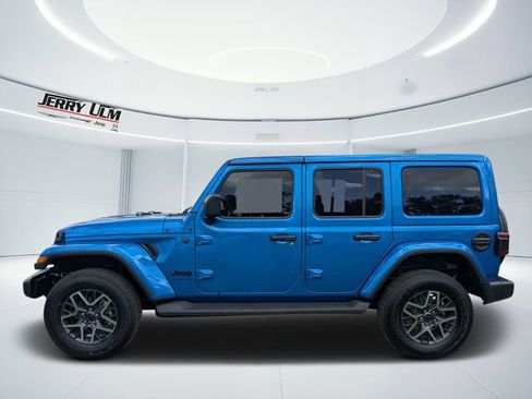 New 2026 Jeep Wrangler Unlimited Sahara AWD/4WD image 6