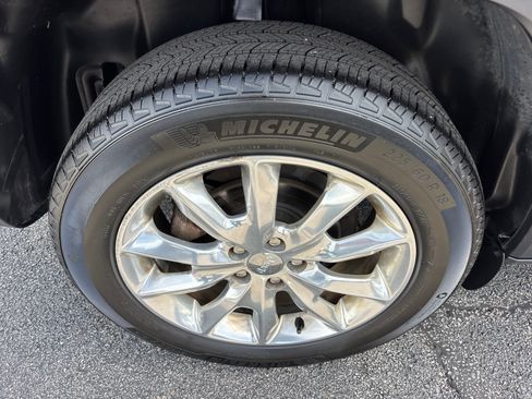 Used 2016 Jeep Cherokee Limited FWD image 10
