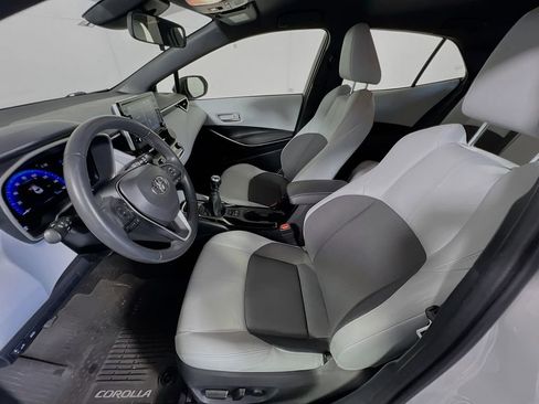 Used 2021 Toyota Corolla XSE FWD image 10