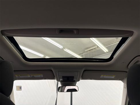 Used 2026 Honda CR-V EX image 22