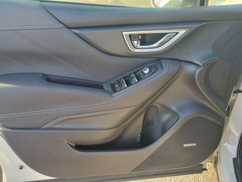 Used 2019 Subaru Forester Limited w/ Popular Package #3 image 11