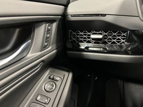 New 2025 Honda Accord EX-L image 18