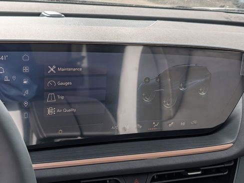 New 2026 Buick Envision Sport Touring AWD/4WD image 37