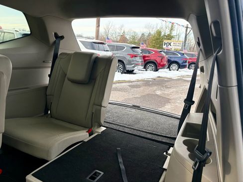 Used 2019 Volkswagen Atlas SE w/ Panoramic Sunroof Package image 20
