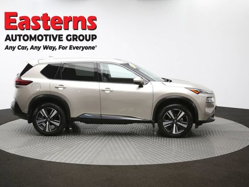 Used 2022 Nissan Rogue SL w/ SL Premium Package image 62