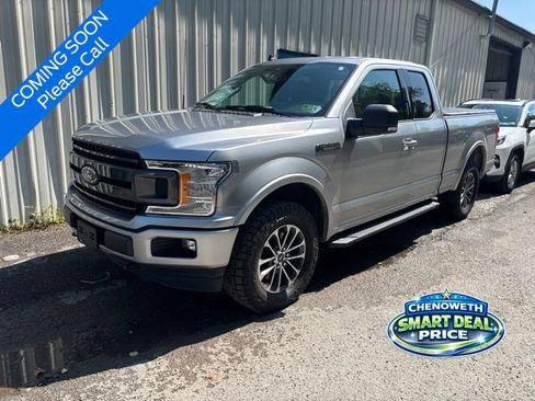 Used 2020 Ford F150 XLT w/ Equipment Group 302A Luxury AWD/4WD image 4