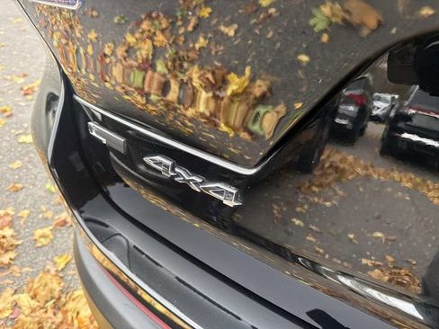 Used 2021 Jeep Grand Cherokee L Limited image 6