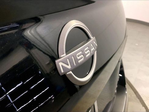 Used 2025 Nissan Altima 2.5 SV FWD image 29