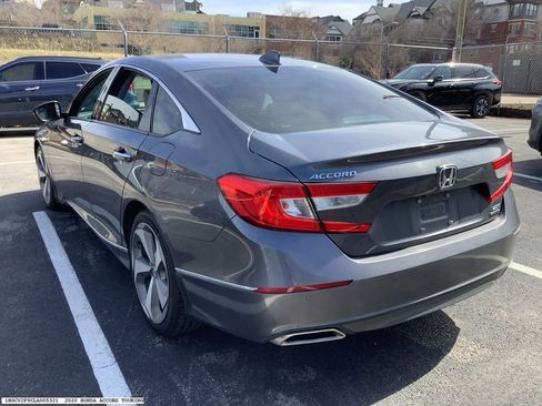 Used 2020 Honda Accord Touring image 5