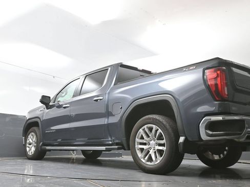 Used 2022 GMC Sierra 1500 SLT w/ SLT Premium Plus Package AWD/4WD image 23