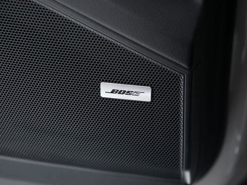 New 2026 Porsche Cayenne image 28