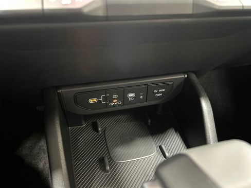 New 2025 Kia K4 EX image 14