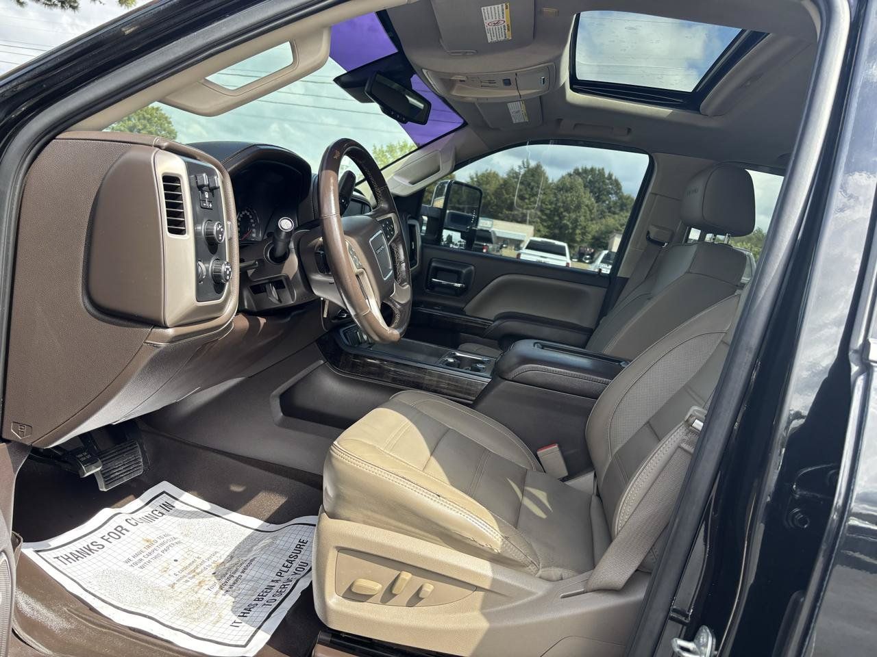 Used 2016 GMC Sierra 2500 Denali w/ Duramax Plus Package AWD/4WD image 9