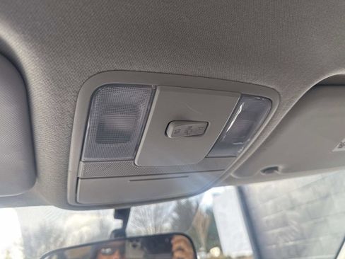 Used 2020 Kia Soul LX image 24