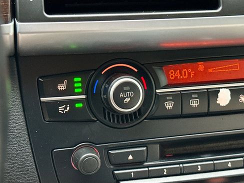 Used 2012 BMW X5 xDrive35d image 20